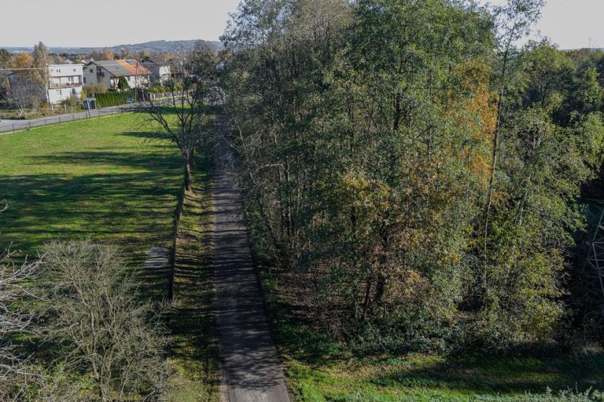 Działka budowlano- usługowa miniaturka 5
