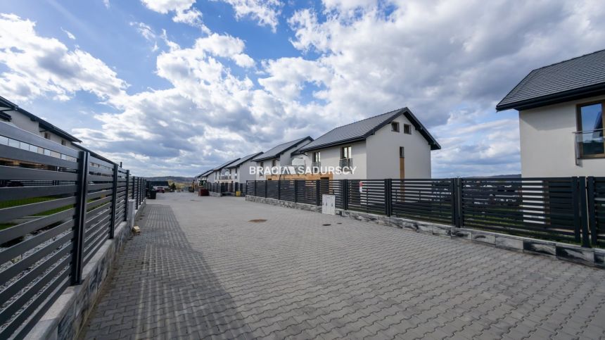 Skotniki -nowe osiedle domów w wysokim standardzie miniaturka 28