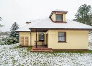 Dom wolnostojący wśród lasów i paru krajobrazowego miniaturka 25