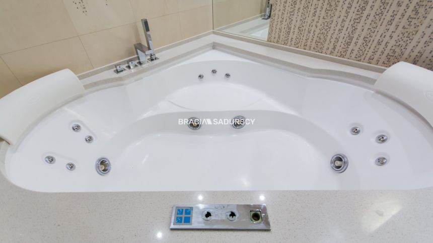 Dwupoziomowy ekskluzywny apartament blisko centrum miniaturka 27