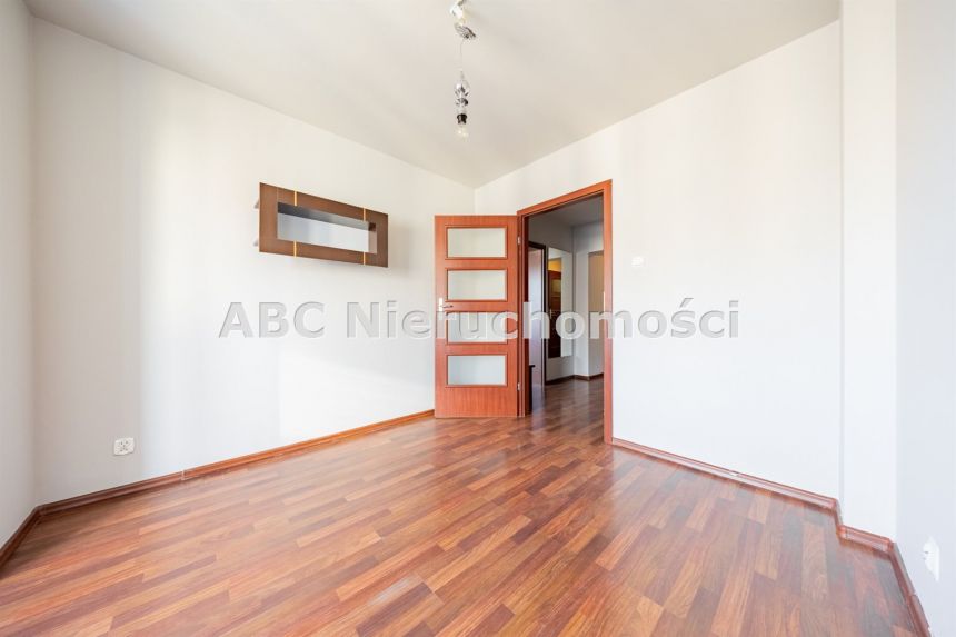 Piła Górne, 620 000 zł, 95.1 m2, oddzielna i jasna kuchnia miniaturka 6