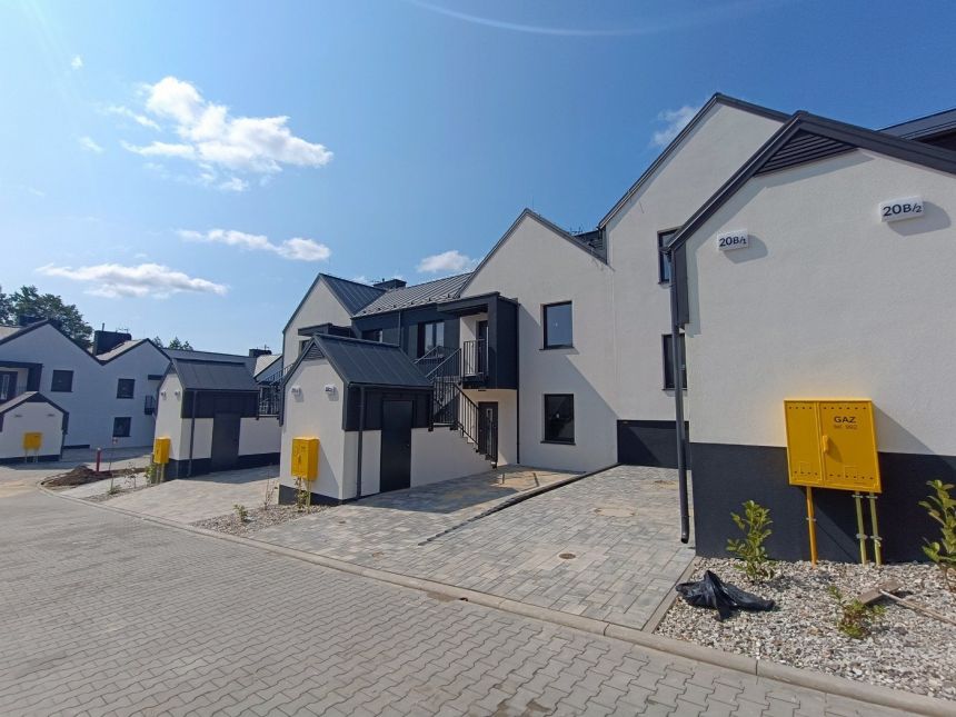 Nowe kameralne osiedle , 6 km od centrum miasta miniaturka 6