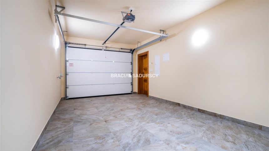 Wysoki Standard, 220 m2, 4,5 arowa dzaiłka, NOWY miniaturka 36