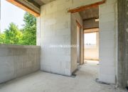 Dom w spokojnej okolicy Jeziora Dobczyckiego. miniaturka 34