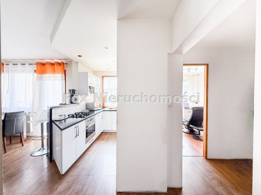 Nowa cena! 3 pokoje z dużym balkonem - niski blok miniaturka 14