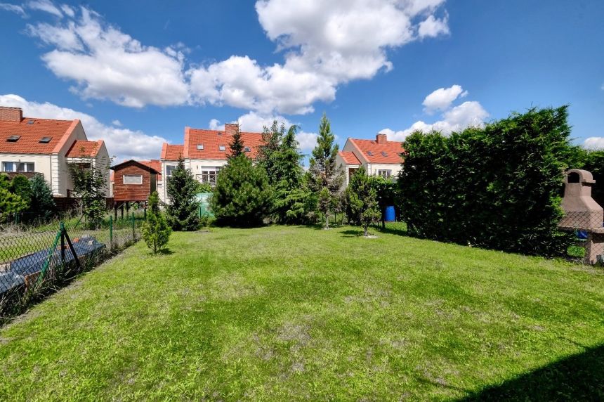 Bezczynszowe, z ogródkiem 150 m2 i garażem 17 m2 miniaturka 2