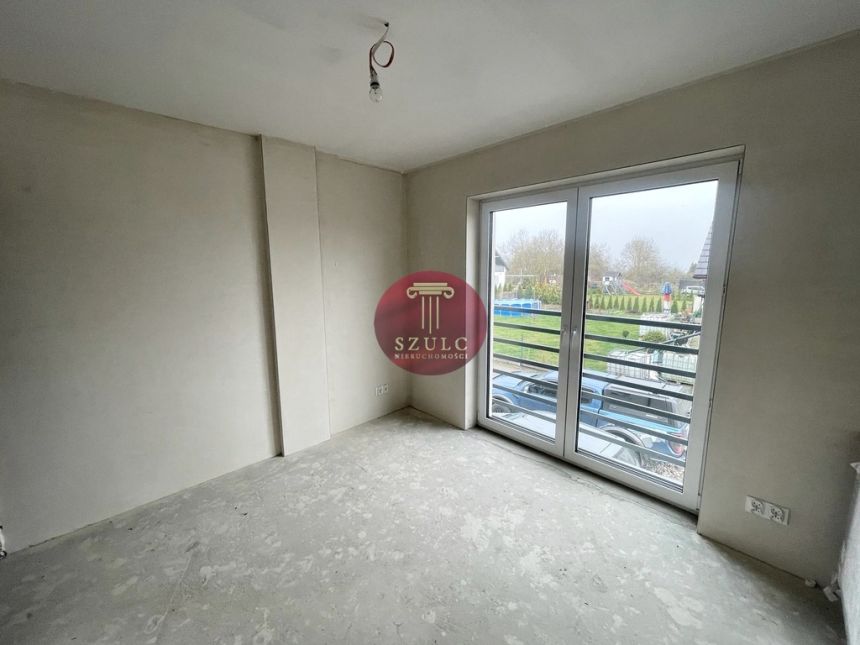 Segment w kameralnej okolicy z ogródkiem miniaturka 2