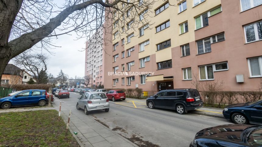 Inwestycyjne 3-pokojowe mieszkanie w Bronowicach miniaturka 16