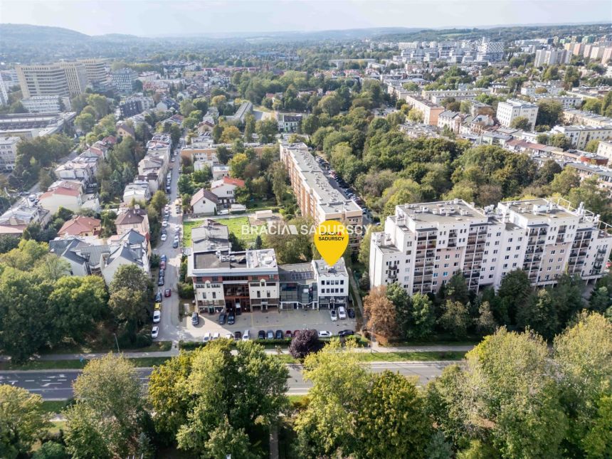 Budynek biurowy, 400m2 - zdjęcie 1