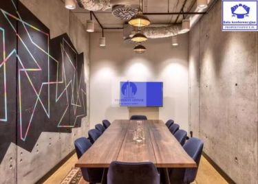 Śródmieście: sala konferencyjna dla 10 osób