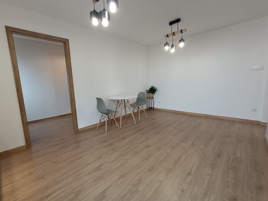 2 pokoje, widna kuchnia, II piętro, ul. Bukowa miniaturka 3