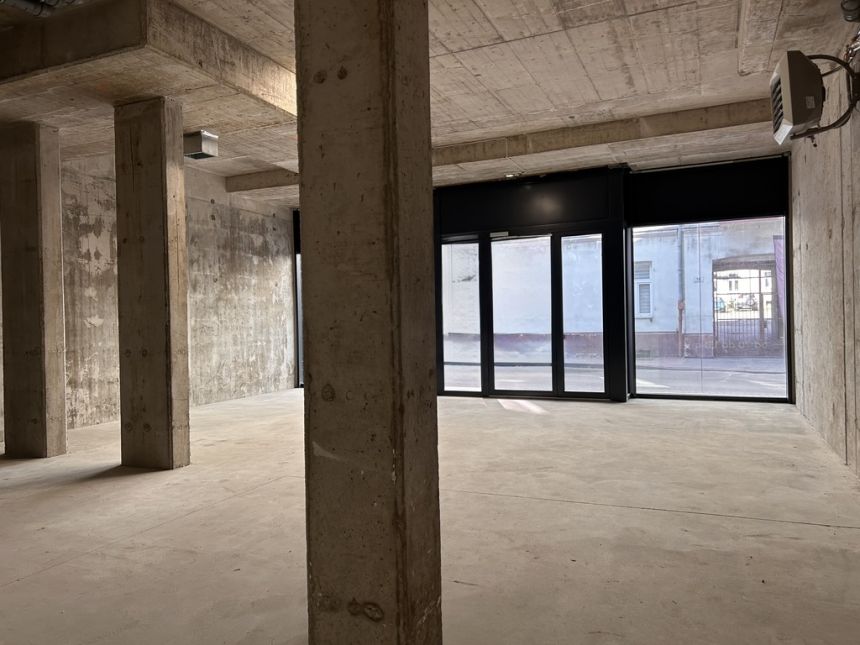 Częstochowa, os. Neonowe | Lokal na wynajem miniaturka 4