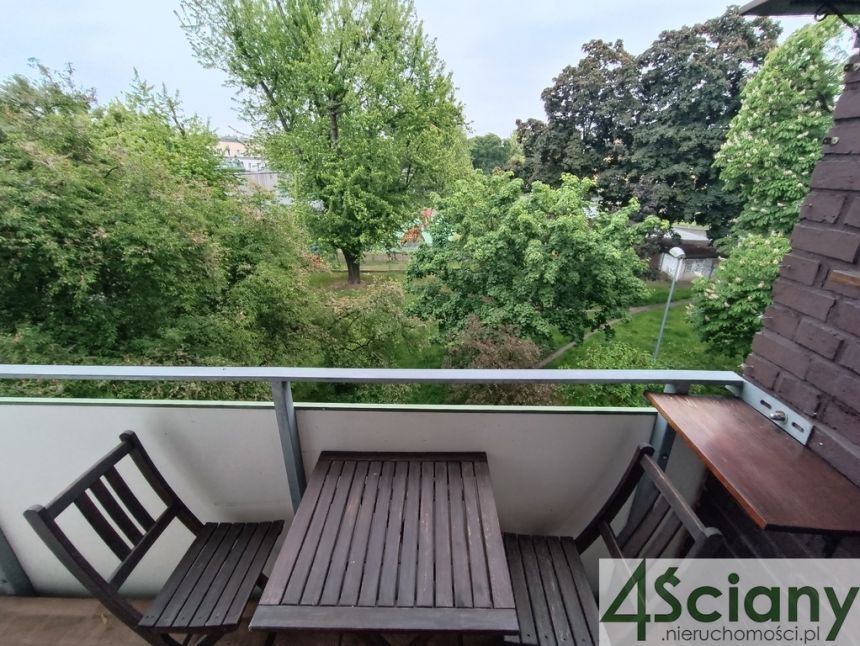 Wola-Koło, z balkonem, blisko metra, cegła miniaturka 8