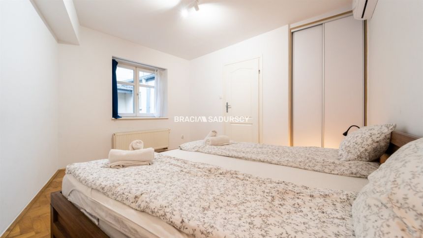 2 mieszkania inwestycyjne, booking, Stare Miasto miniaturka 9