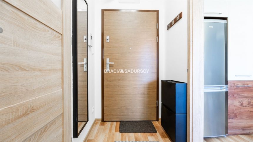 Do wynajęcia apartament w prestiżowej inwestycji!! miniaturka 15