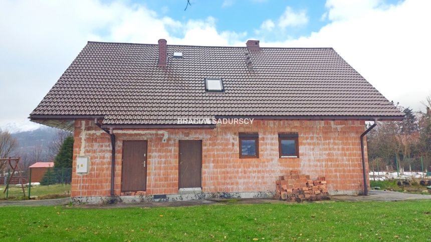 Beskid Żywiecki - dom jednorodzinny w Hucisku. miniaturka 2