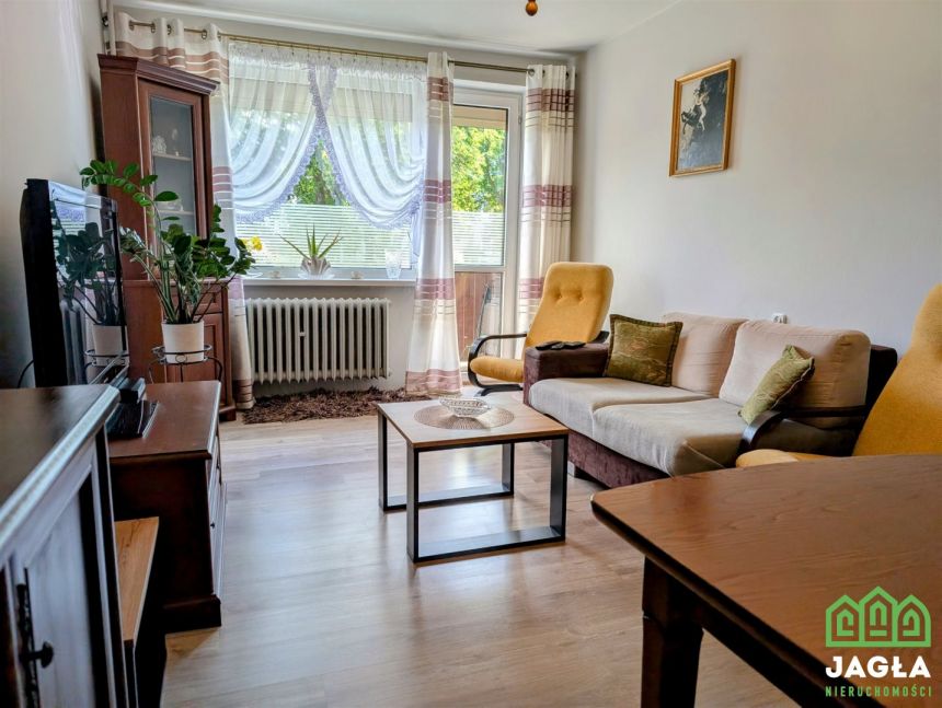 Skrzetusko 2 pokoje 54m2 parter parking balkon miniaturka 3