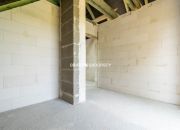 Dom w spokojnej okolicy Jeziora Dobczyckiego. miniaturka 17