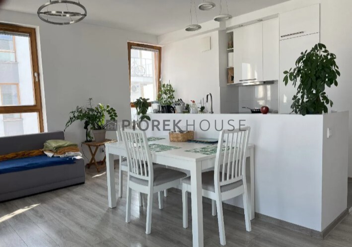 3-pokojowe mieszkanie na Woli miniaturka 2