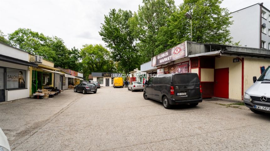 Lokal w doskonałej lokalizacji miniaturka 30