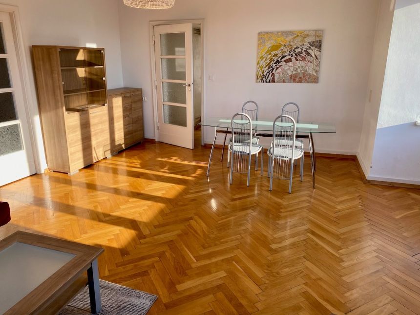 Narutowicza, przestrzeń i panorama Łodzi za oknem miniaturka 23