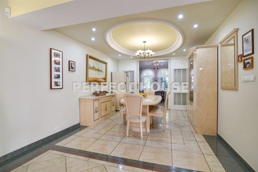 Wyjątkowy dom blisko centrum miniaturka 8