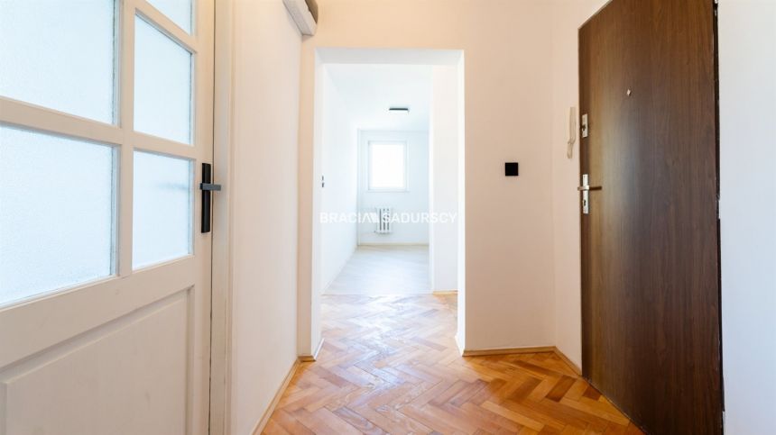 Inwestycyjne, możliwość 5 pokoi po remoncie ROI 8% miniaturka 2