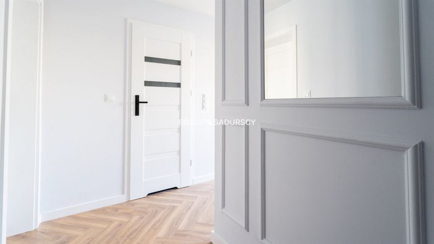 Os. Albertyńskie 3 pokoje, balkon miniaturka 23