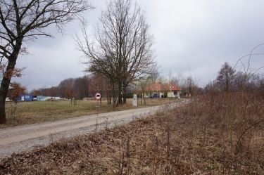 DZIAŁKA BUDOWLANA NAD JEZIOREM