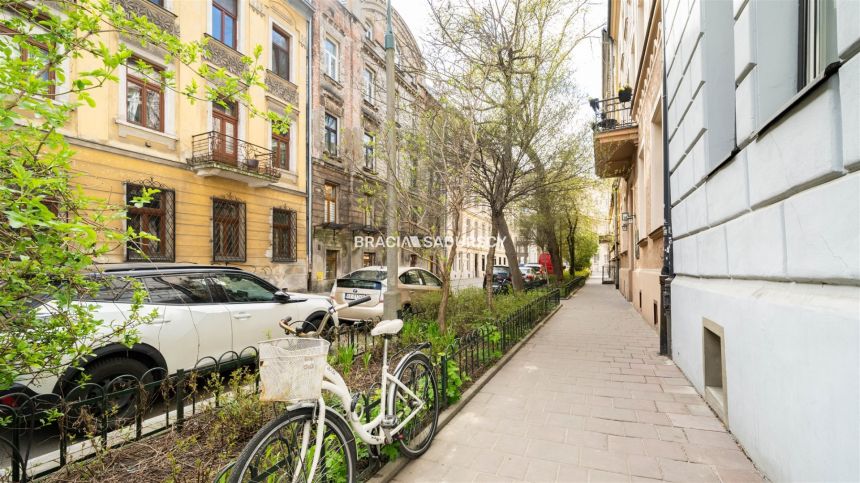 STARE MIASTO - KAWALERKA W ŁADNEJ KAMIENICY miniaturka 20
