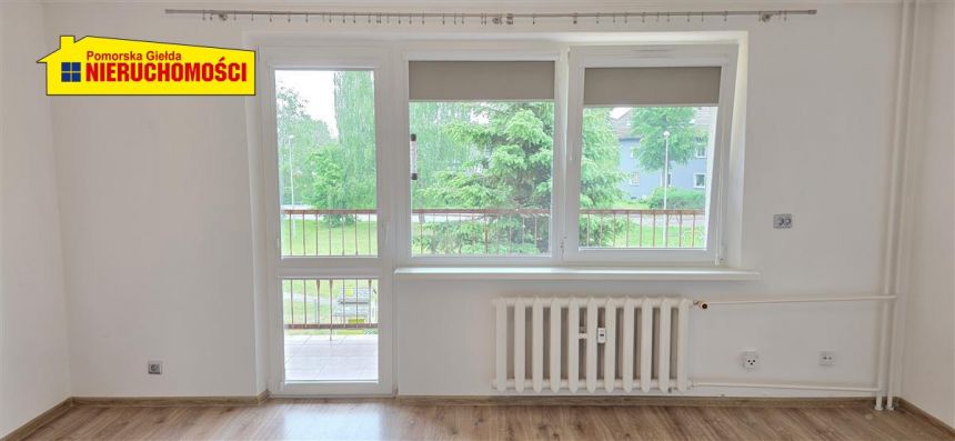 Przestronne mieszkanie na pierwszym piętrze - zdjęcie 1