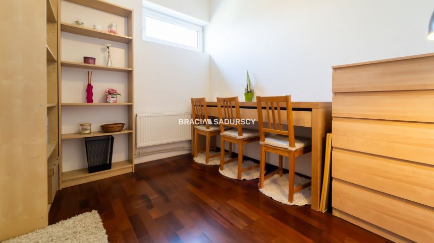 BRONOWICE, CISZA, 3 POKOJE BALKON, GARAŻ miniaturka 26