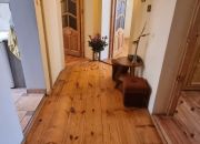 odrestaurowana kamienica, I piętro, balkon miniaturka 6