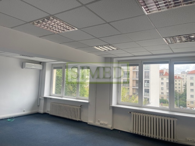 Biuro , pełna infrastruktura ,ochrona ,dostęp24h miniaturka 2