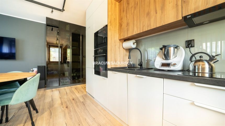 3 pokoje, balkon, wysoki standard, klimatyzacja miniaturka 21