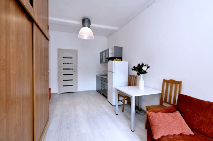 Warszawa Zacisze, 2 200 zł, 21 m2, z miejscem parkingowym miniaturka 6