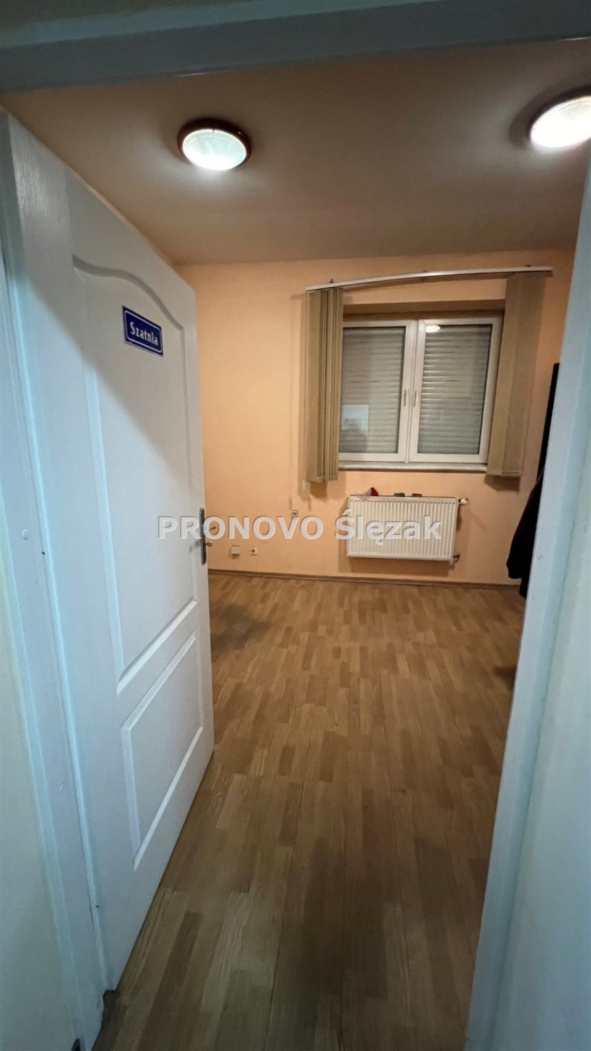 Sprzedam halę biurowo-produkcyjno-handlową Legnica miniaturka 7