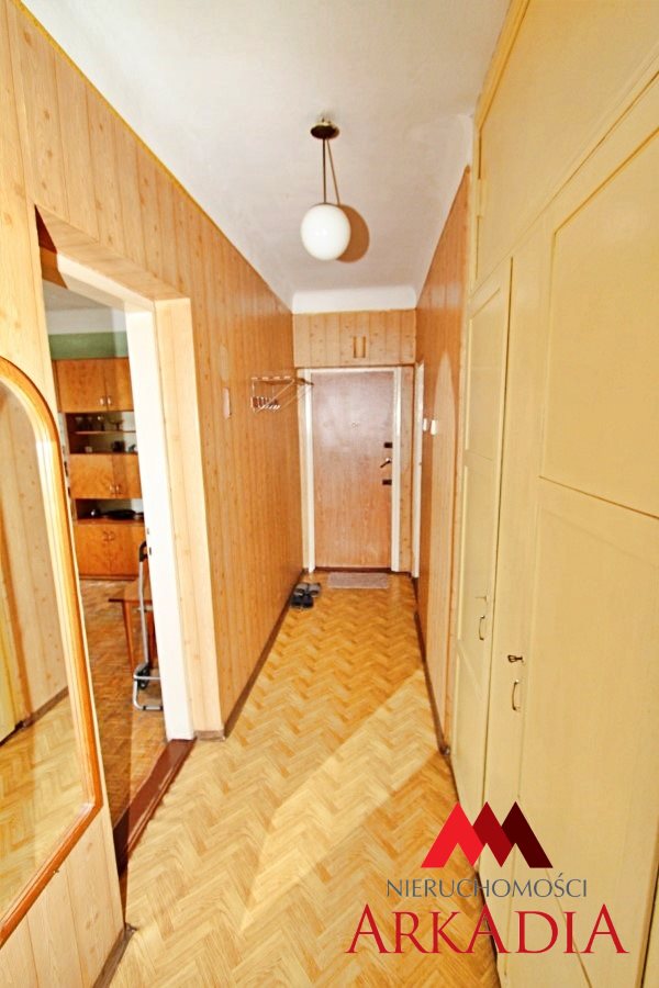 3 pokojowe mieszkanie z garażem! miniaturka 9