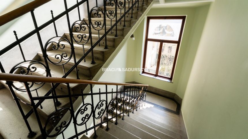 Przestronny lokal biurowy w sercu Krakowa 110m2! miniaturka 18