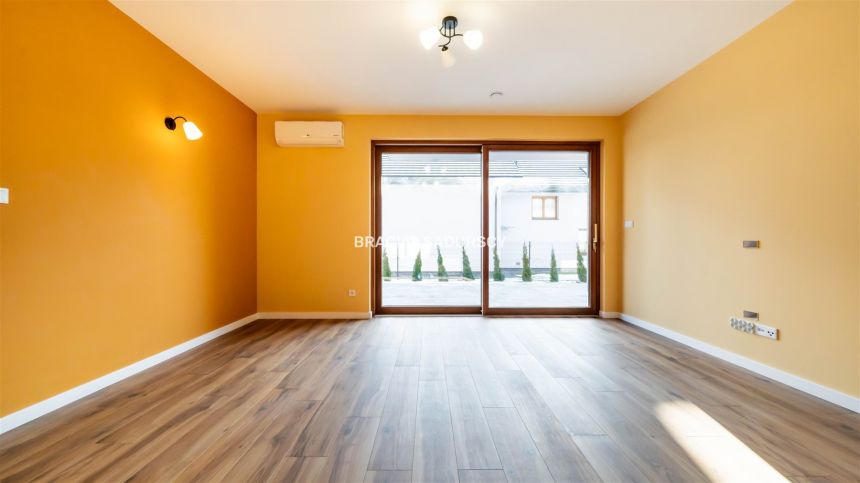 Wysoki Standard, 220 m2, 4,5 arowa dzaiłka, NOWY miniaturka 12