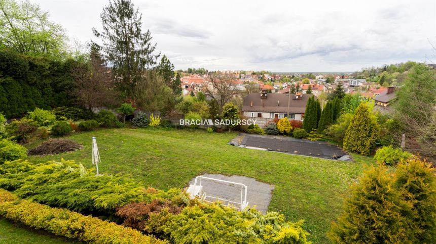 Atrakcyjny dom z działką 1760m2 w Bochni miniaturka 42