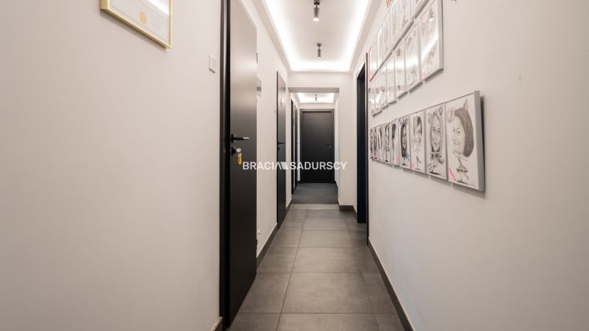 Budynek biurowy, 400m2 miniaturka 14
