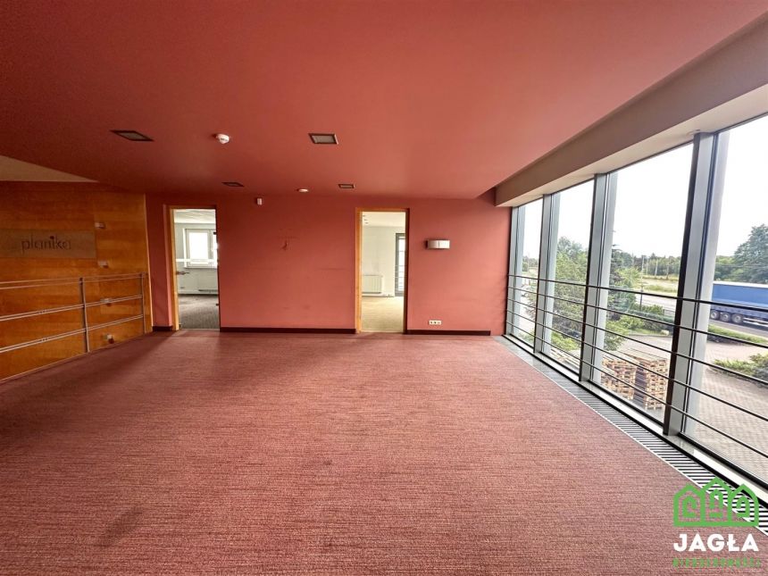 700m2|nowoczesny biurowiec|Brzoza|10km Bydgoszcz miniaturka 3