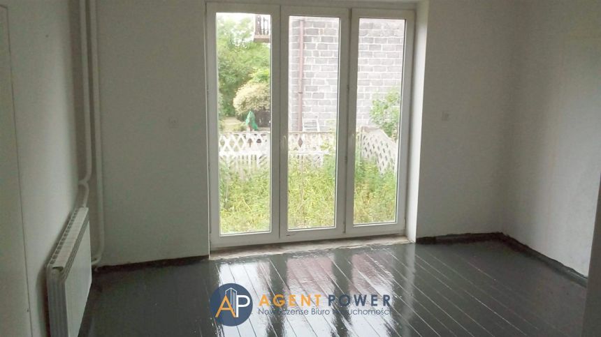Funkcjonalny DOM 128m2 + Pom Gosp / Działka 649m2 miniaturka 9
