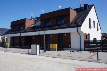 Segment skrajny; słoneczny ogród o pow. 194m2