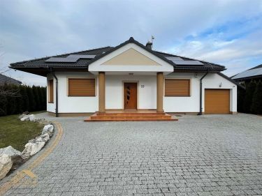 Wyjątkowy dom z 2017 roku – komfort i nowoczesność
