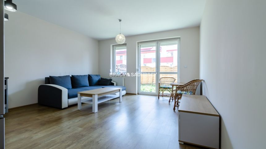 Przestronne mieszkanie z ogródkiem! miniaturka 5