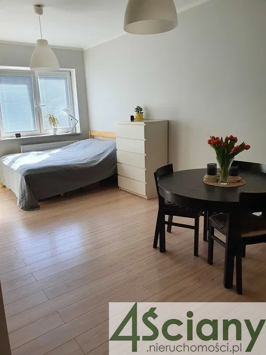 Atrakcyjne mieszkanie w centrum Grodziska. miniaturka 3