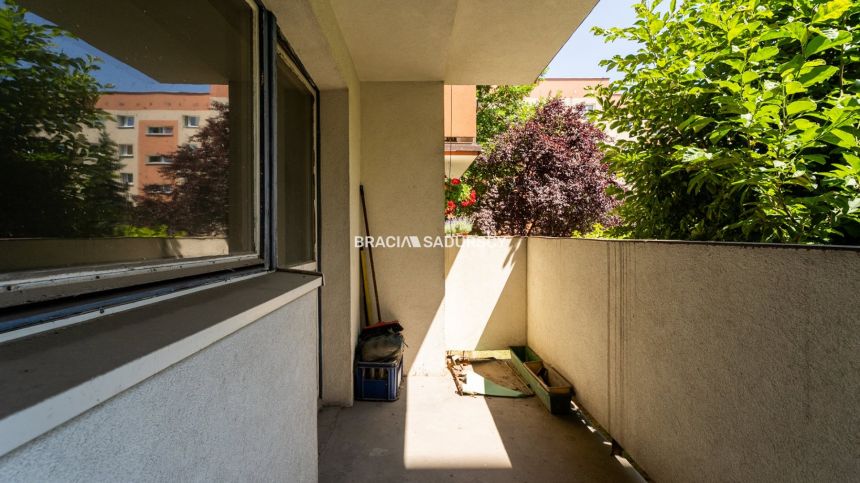 3-pok na Ruczaju/remont generalny/balkon/zielen miniaturka 7