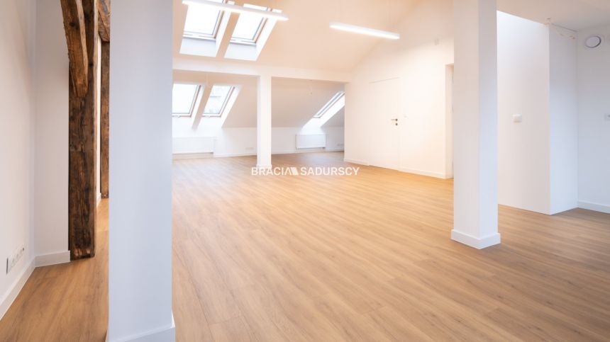 os. oficerskie, 250m2, wysoki standard miniaturka 9